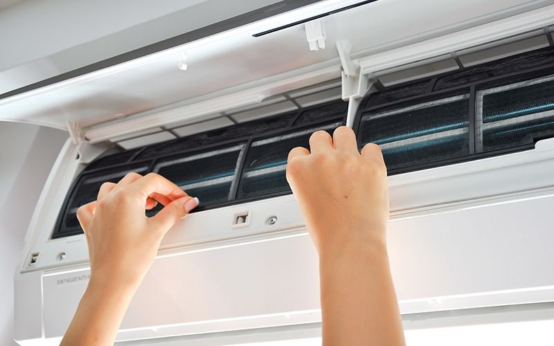 Khi nào nên vệ sinh máy lạnh Toshiba