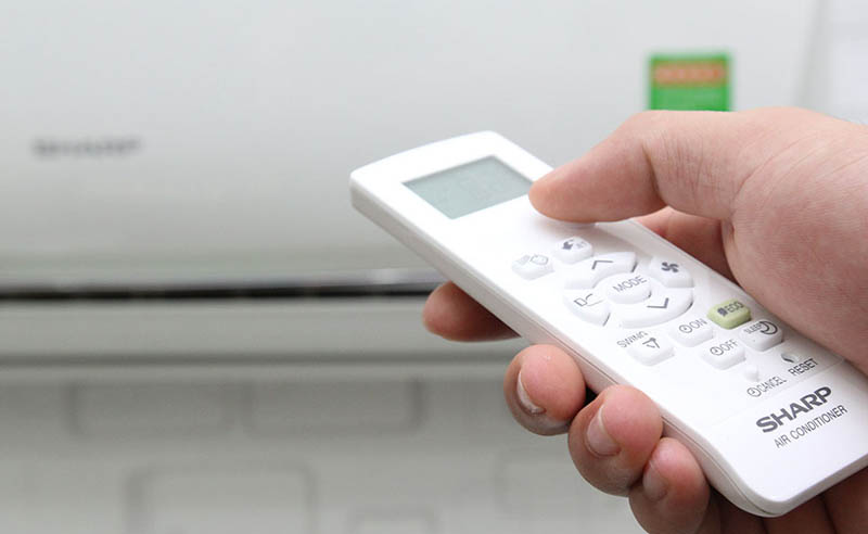 Máy lạnh sharp inverter không lên nguồn