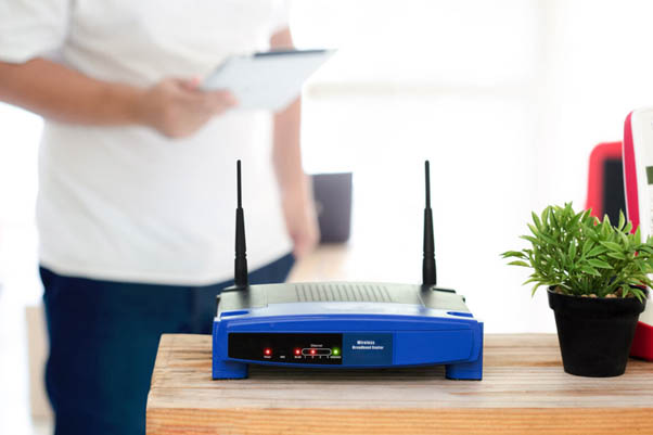 Thay đổi vị tr&iacute; cục ph&aacute;t Wifi